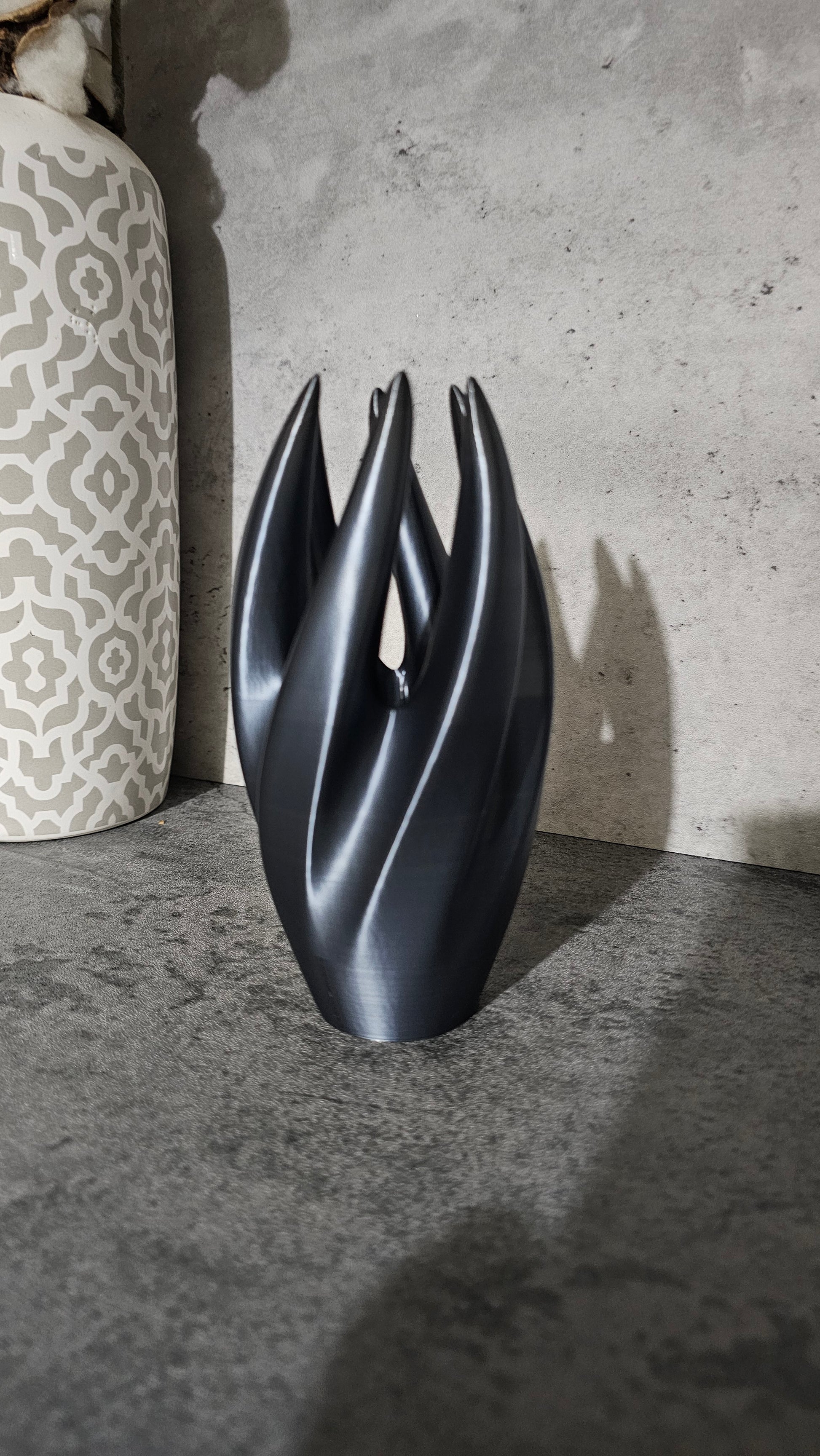 Twisted Style Ring Holder - Minimalist Vriden Ring Display Stand - Danielle and Jason Baker LLC - Danielle Baker's Boutique