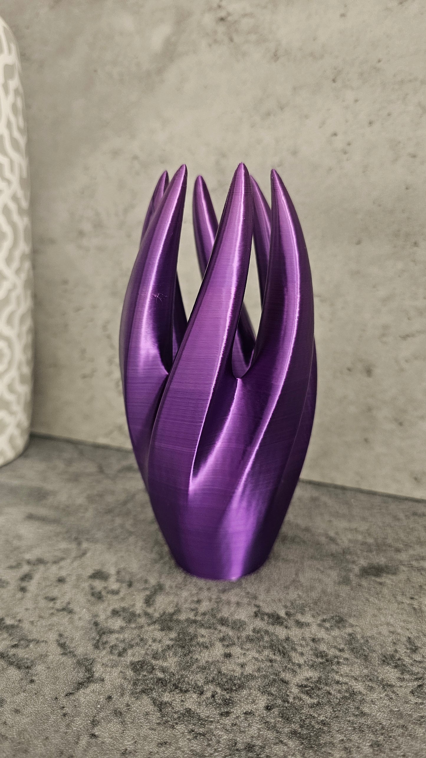 Twisted Style Ring Holder - Minimalist Vriden Ring Display Stand - Danielle and Jason Baker LLC - Danielle Baker's Boutique