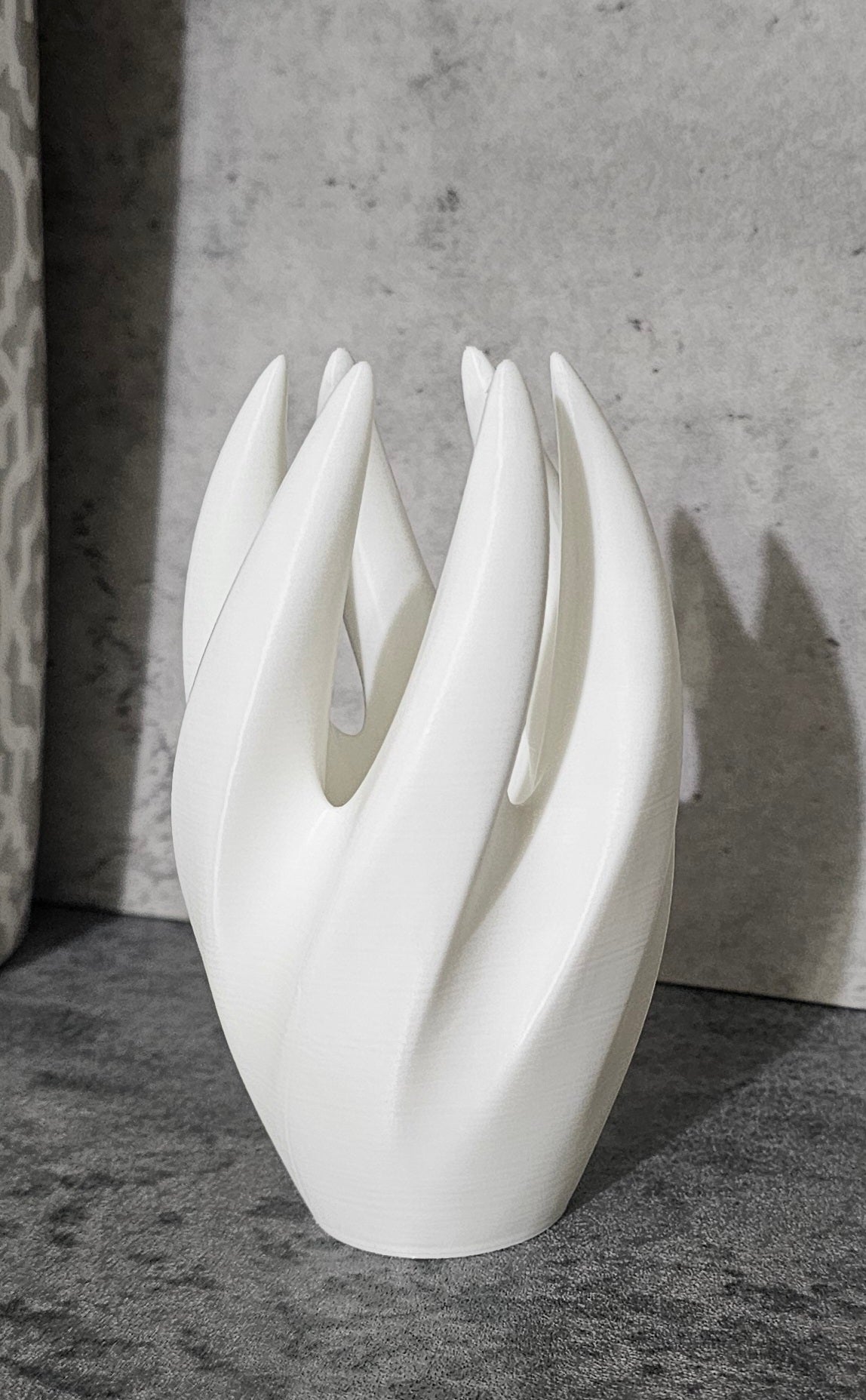 Twisted Style Ring Holder - Minimalist Vriden Ring Display Stand - Danielle and Jason Baker LLC - Danielle Baker's Boutique