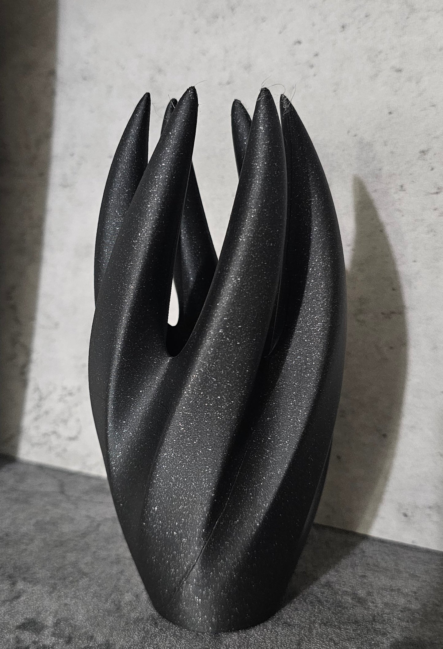 Twisted Style Ring Holder - Minimalist Vriden Ring Display Stand - Danielle and Jason Baker LLC - Danielle Baker's Boutique