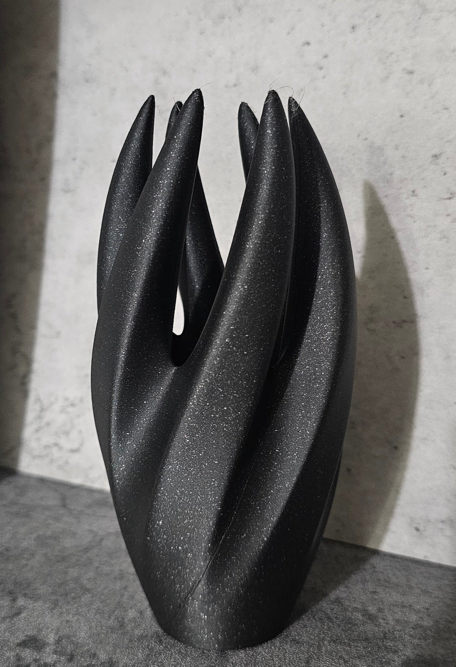 Twisted Style Ring Holder - Minimalist Vriden Ring Display Stand - Danielle and Jason Baker LLC - Danielle Baker's Boutique