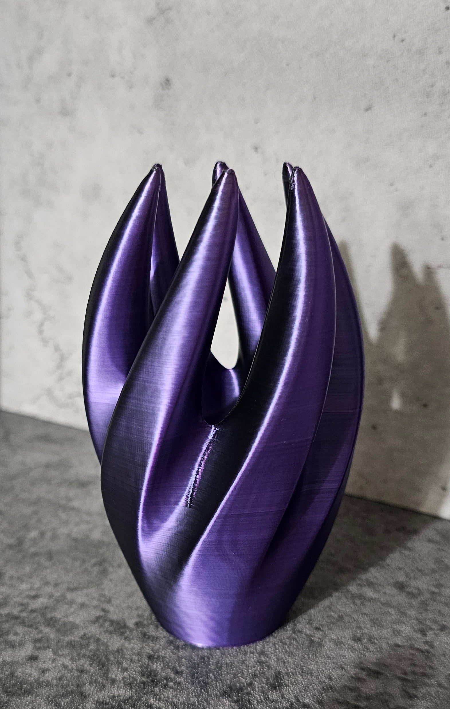 Twisted Style Ring Holder - Minimalist Vriden Ring Display Stand - Danielle and Jason Baker LLC - Danielle Baker's Boutique