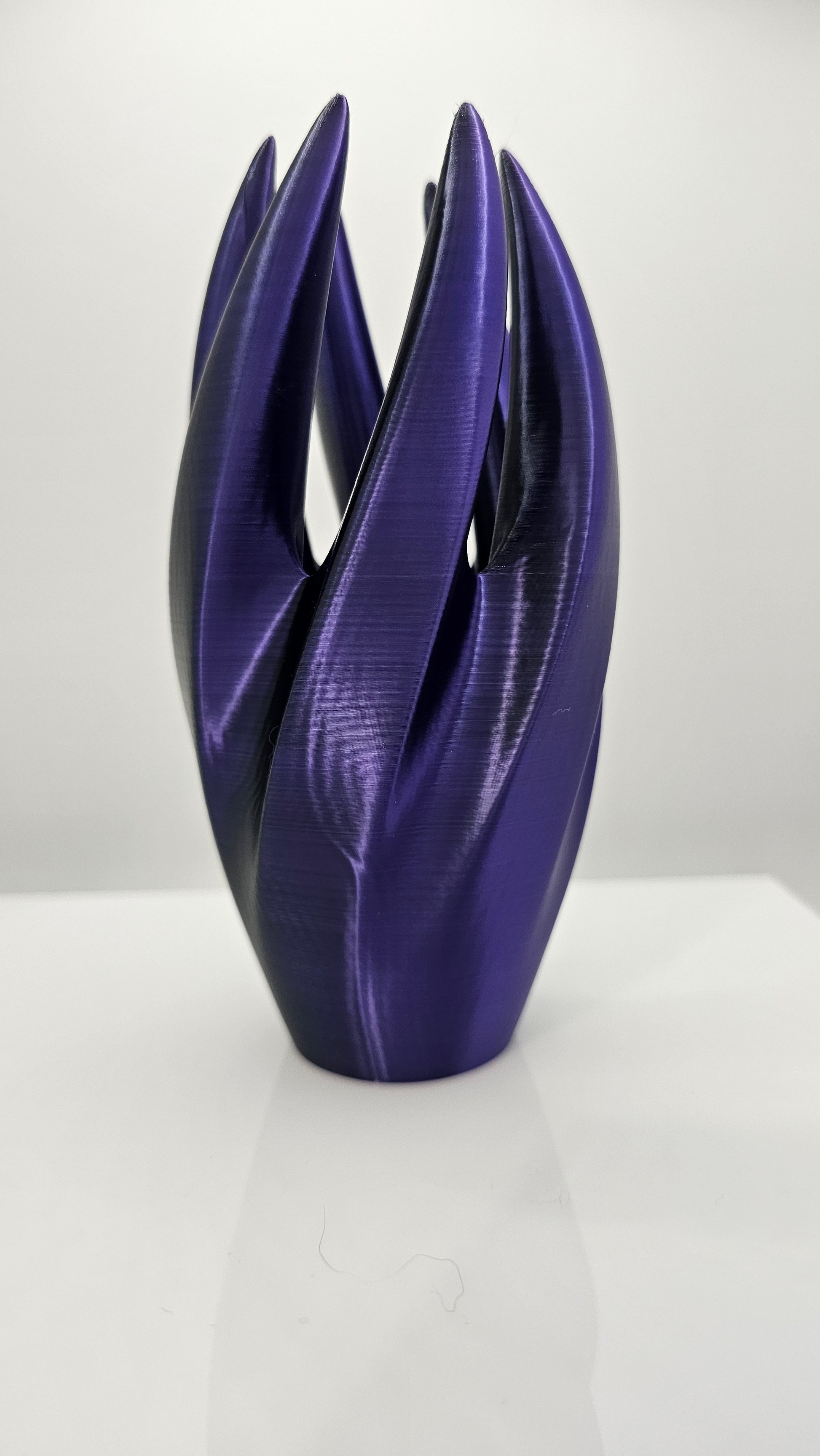 Twisted Style Ring Holder - Minimalist Vriden Ring Display Stand - Danielle and Jason Baker LLC - Danielle Baker's Boutique