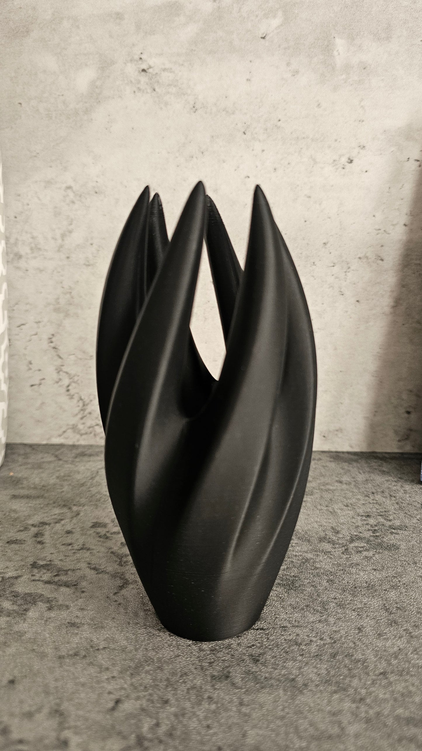 Twisted Style Ring Holder - Minimalist Vriden Ring Display Stand - Danielle and Jason Baker LLC - Danielle Baker's Boutique